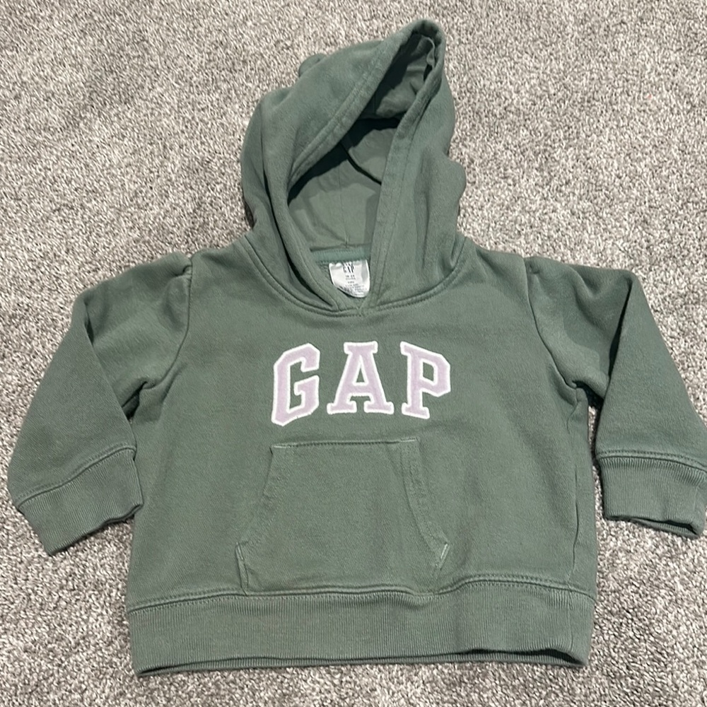 Baby GAP logo green hoodie with‎ bear ears and purple logo writing 18-24 months